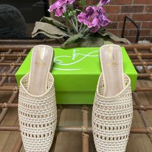 Sam Edelman Cream Mules with Textured Lattice Design